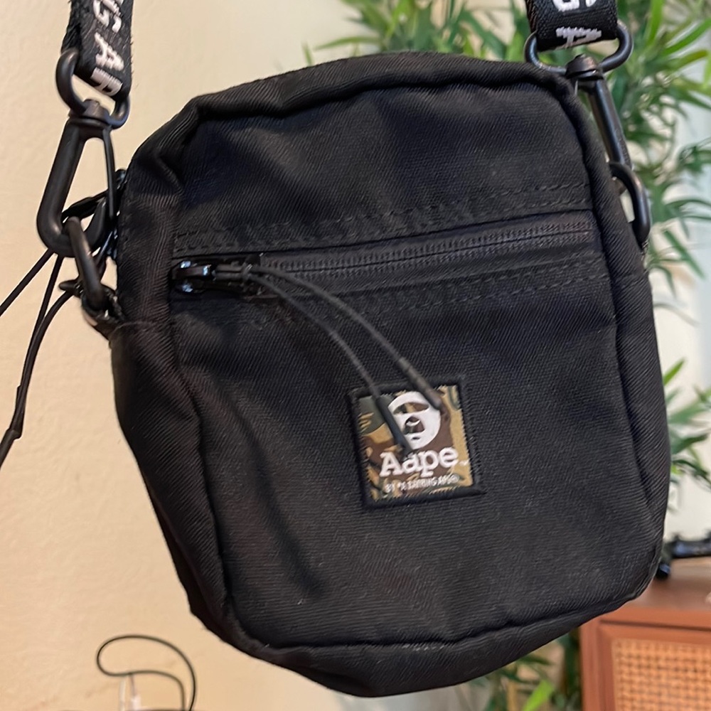 BAPE CROSSBODY BAG
